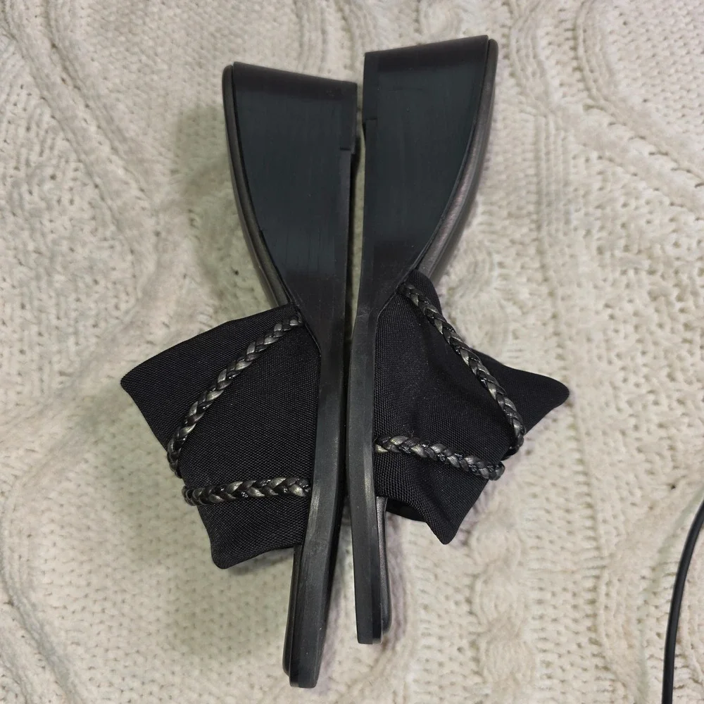Brighton ISIS Wedge Sandal Black Stretchy Medallion Slide Womens 8‎ M Excellent